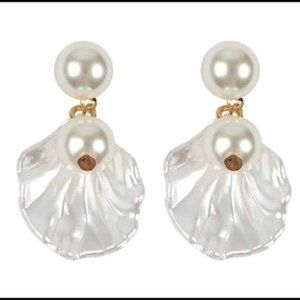 🔥3 for$9🔥Pearl w/Shell Drop Earrings NWT 🌼